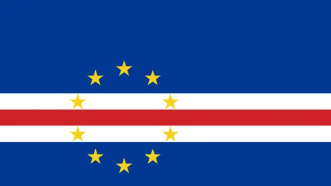 指尖艺术，精研甲彩秘籍，资深匠手诠释深度自信美学