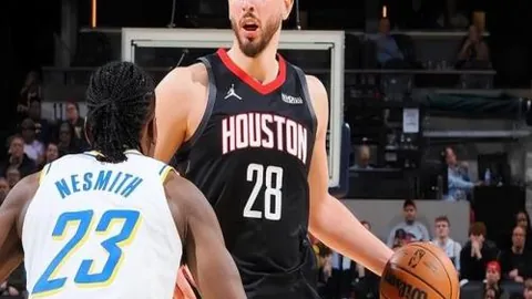 中国钢架雪车混合队获世界杯混合团体赛首金，刷新历史纪录